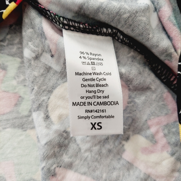 NWT LulaRoe Irma Geometric Tunic Top Short Sleeve XS - Picture 6 of 8